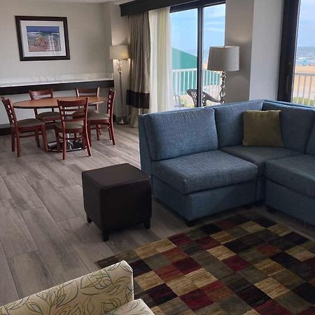 Coastal Hotel & Suites Virginia Beach - Oceanfront 외부 사진