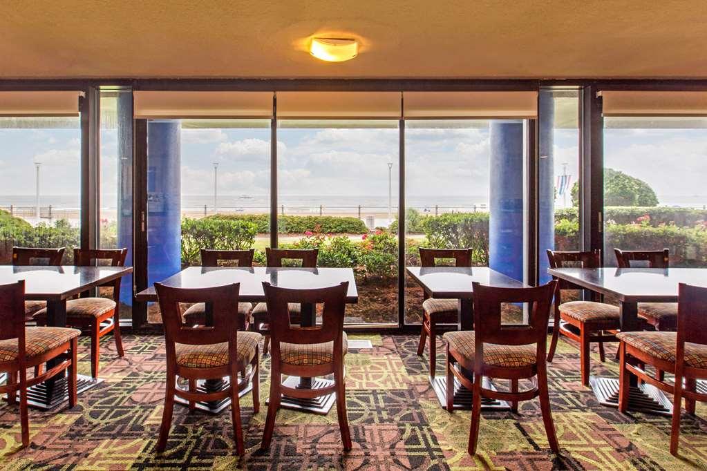 Coastal Hotel & Suites Virginia Beach - Oceanfront 레스토랑 사진