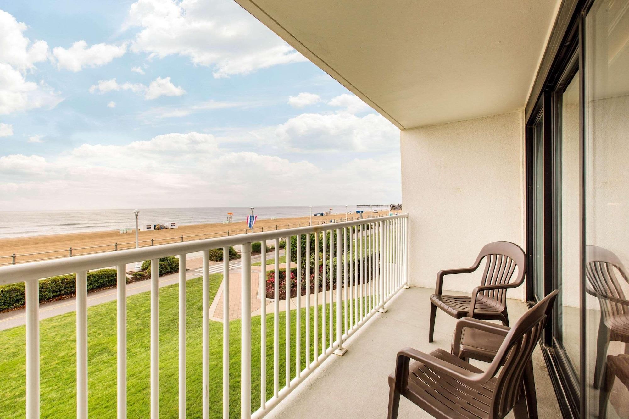 Coastal Hotel & Suites Virginia Beach - Oceanfront 외부 사진