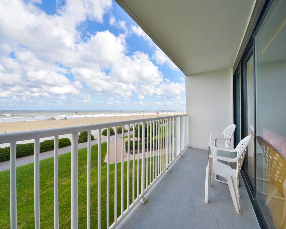 Coastal Hotel & Suites Virginia Beach - Oceanfront 외부 사진