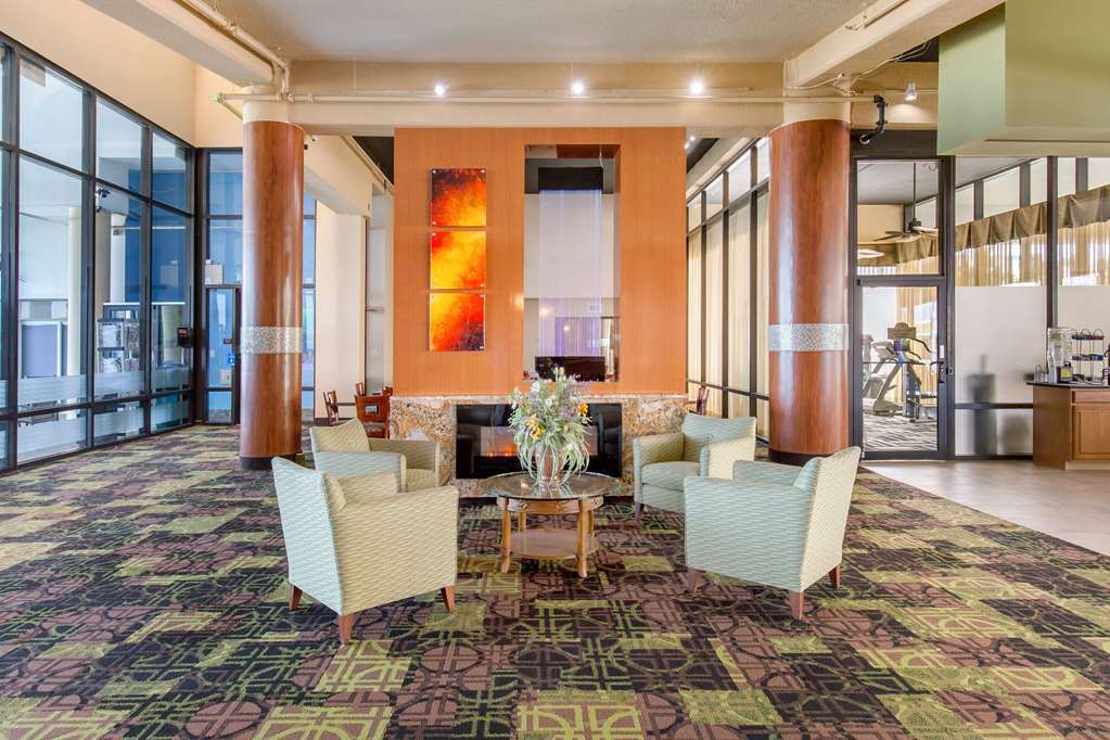 Coastal Hotel & Suites Virginia Beach - Oceanfront 내부 사진
