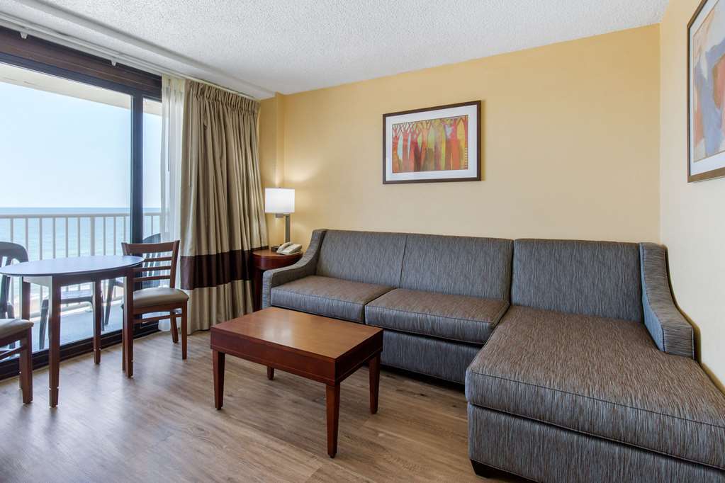 Coastal Hotel & Suites Virginia Beach - Oceanfront 객실 사진